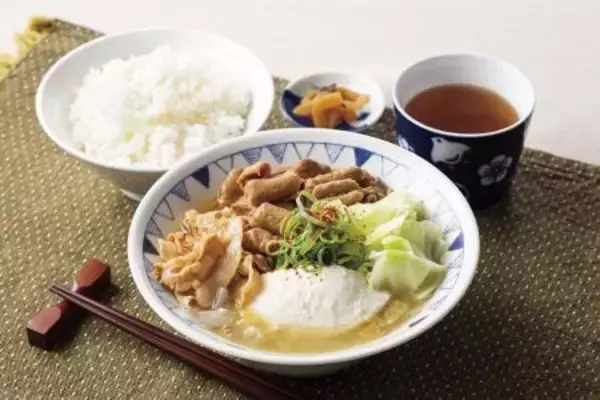 「悪魔的…「生姜焼き」が豚汁に！ 1.5倍増量で復活」の画像