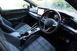 「フォルクスワーゲン「ゴルフ GTI」はオトナになったボーイズたちに勧めたいぜいたくな1台」の画像27