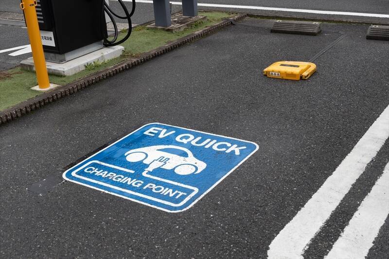 「30分じゃご飯も食べられない！」EV充電の悩みを解決？ ホンダのスマホアプリを使った60分充電＆予約機能が快適すぎた