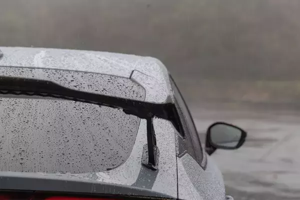 「街乗りでも本当に効く？ シビック TYPE Rの純正アクセサリーを群サイで試す！」の画像