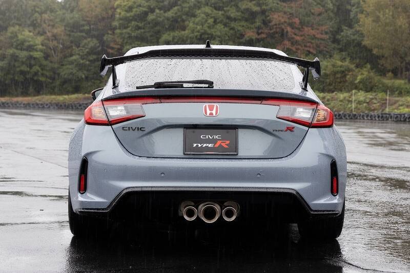 街乗りでも本当に効く？ シビック TYPE Rの純正アクセサリーを群サイで試す！