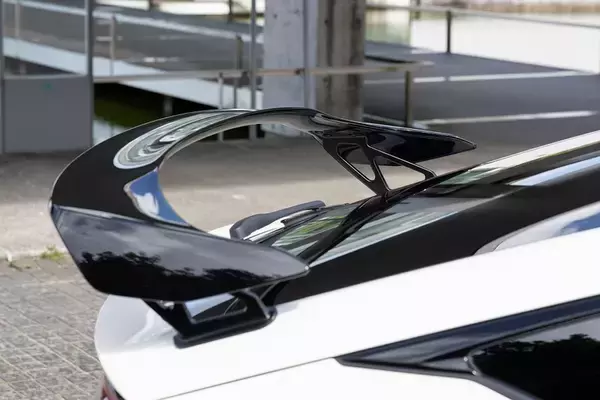 「街乗りでも本当に効く？ シビック TYPE Rの純正アクセサリーを群サイで試す！」の画像