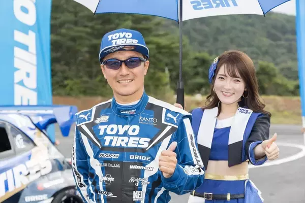 「涼しい季節の開催になったD1GPエビスだが、コースアウト続出の大波乱」の画像