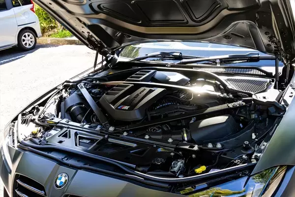 「「家族も荷物も諦めない!」510馬力の最強ワゴン「BMW M3ツーリング」」の画像