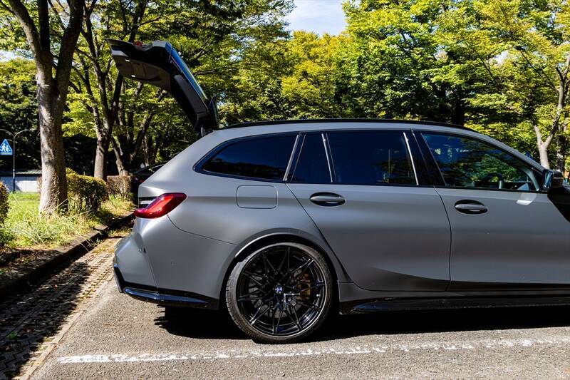 「家族も荷物も諦めない!」510馬力の最強ワゴン「BMW M3ツーリング」