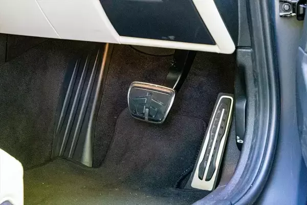 「「家族も荷物も諦めない!」510馬力の最強ワゴン「BMW M3ツーリング」」の画像