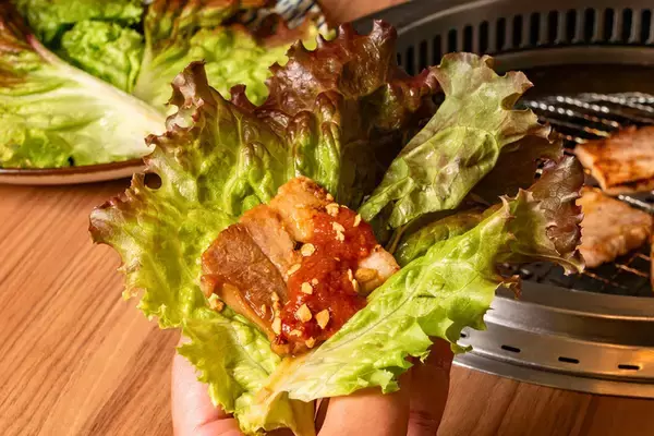 「4種の冷麺×焼肉食べ放題！韓国屋台グルメを食べつくす期間限定フェア」の画像