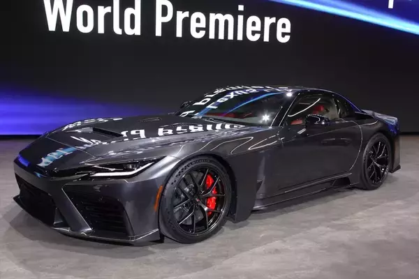 「GR GT」はトヨタが送り出す究極のスポーツカー！ V8×ハイブリッドが衝撃すぎる！