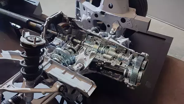 「「GR GT」はトヨタが送り出す究極のスポーツカー！ V8×ハイブリッドが衝撃すぎる！」の画像