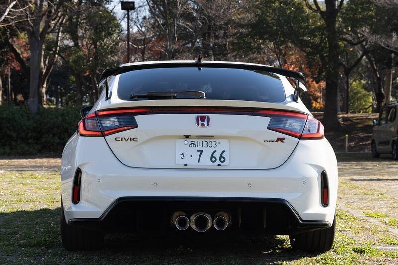 6代目「シビックTYPE R」はスポーツカーが苦手な人にこそ乗ってほしい