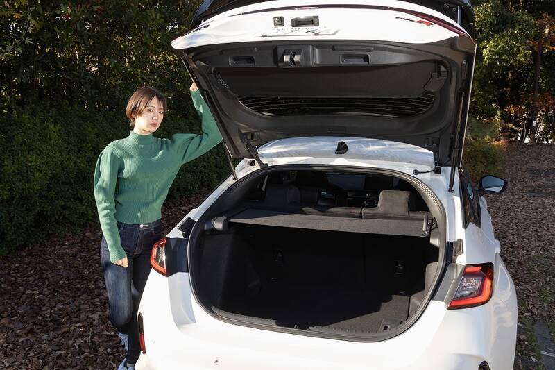 6代目「シビックTYPE R」はスポーツカーが苦手な人にこそ乗ってほしい