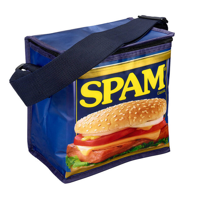 SPAMの枕かわいすぎ！ ファミマで限定グッズ当たる