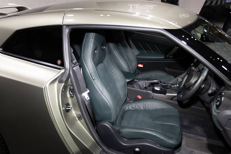 日産が新型「GT-R」を発表！ 限定仕様車とNISMOチューンをアイドルが最速チェック！