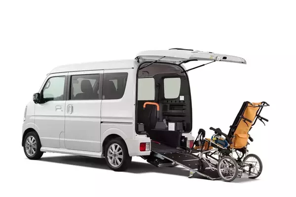 「日産「クリッパー バン／リオ」が進化 安全装備も内外装も“働く軽”がちゃんと今どきに」の画像