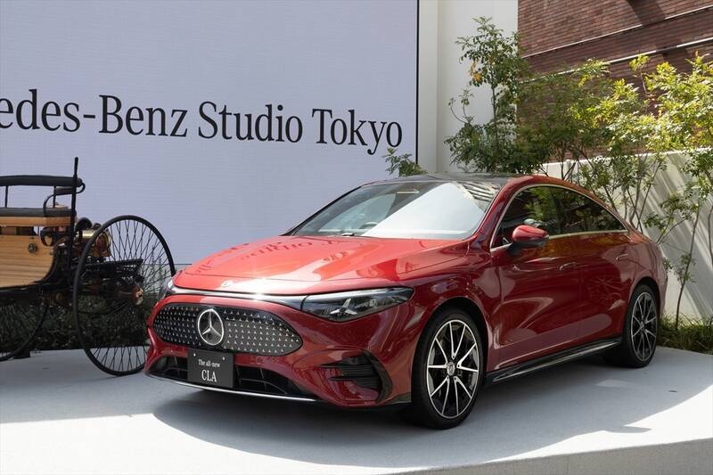 アジア初上陸！ 表参道のど真ん中でメルセデスの世界観と「I’m donut?」が楽しめる新スポットオープン！