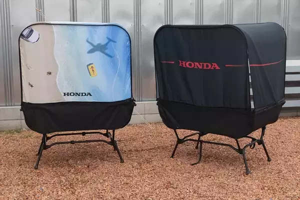 「「NSXでキャンプ」は実在した!? テールゲートに荷物を詰め込むスーパーカー・アウトドアの衝撃」の画像
