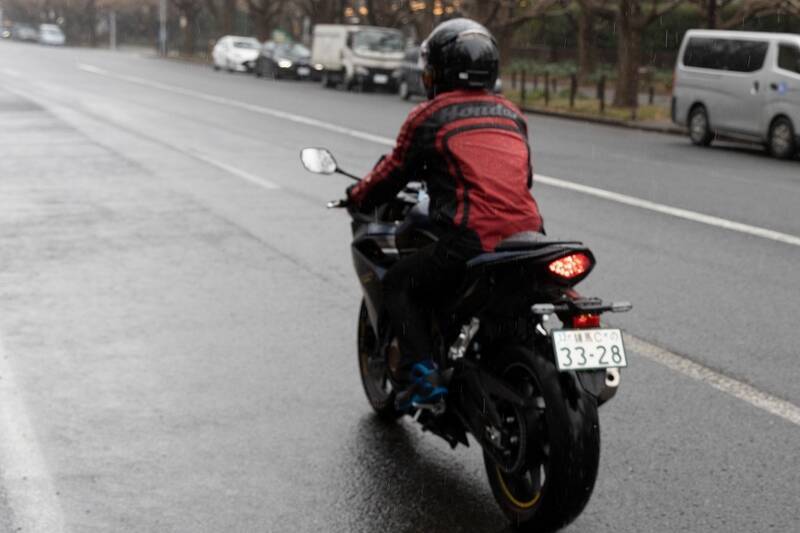 Hondaの最新ロードスポーツ「CBR400R」と「CBR250RR」を比較！ どっちが乗りやすい？