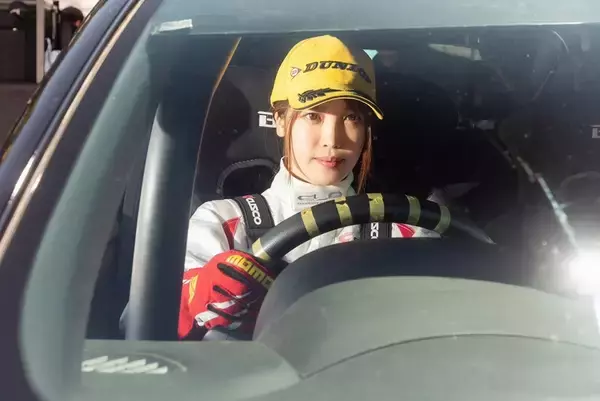 「週末レースクイーンの赤城ありさ、走り屋の聖地・渋川伊香保でラリーデビュー！」の画像