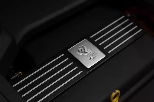 「新型「センチュリー」は日本のおもてなしと匠の技が融合した選ばれし者の車」の画像