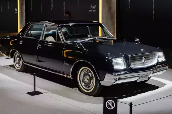 「新型「センチュリー」は日本のおもてなしと匠の技が融合した選ばれし者の車」の画像