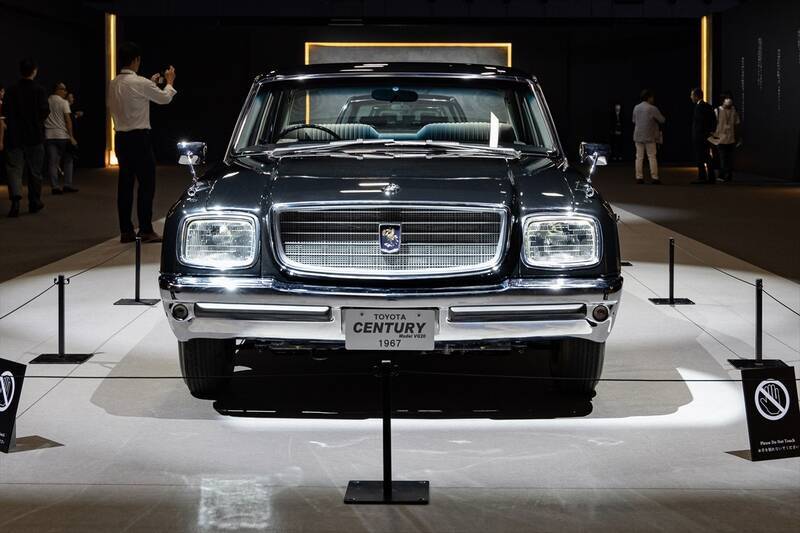 新型「センチュリー」は日本のおもてなしと匠の技が融合した選ばれし者の車