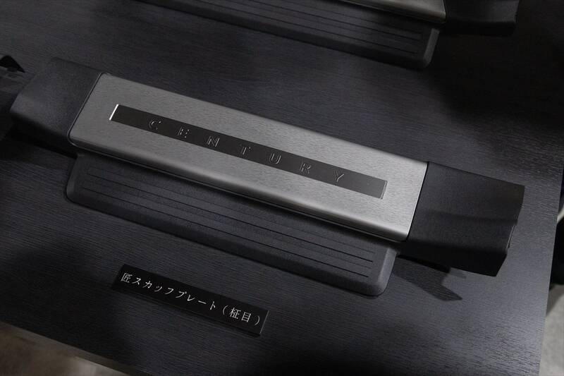 新型「センチュリー」は日本のおもてなしと匠の技が融合した選ばれし者の車