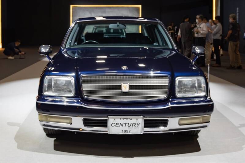 新型「センチュリー」は日本のおもてなしと匠の技が融合した選ばれし者の車
