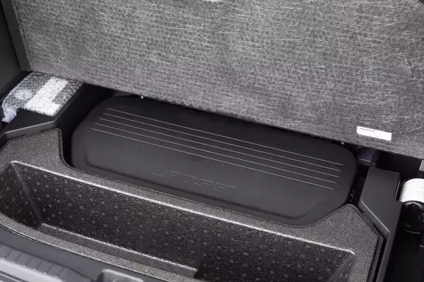 「俺たちはこういうホンダを待っていた！ 軽EVベースの痛快ホットハッチ「Super-ONE」が楽しすぎた」の画像