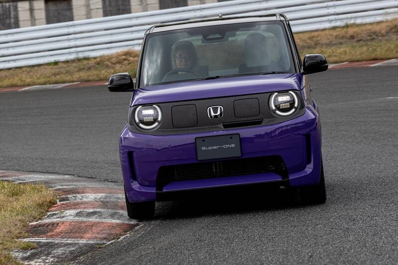 俺たちはこういうホンダを待っていた！ 軽EVベースの痛快ホットハッチ「Super-ONE」が楽しすぎた