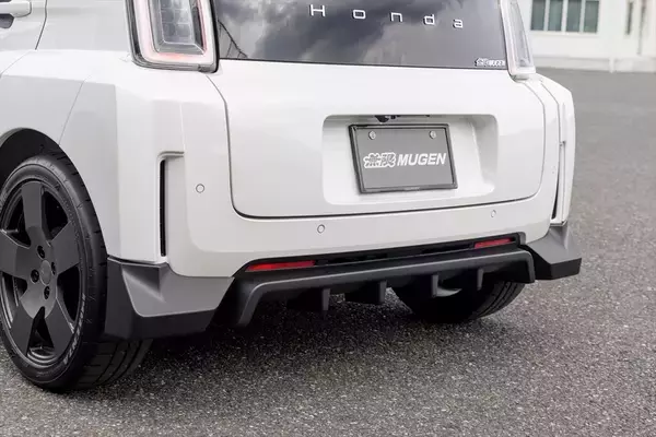 「俺たちはこういうホンダを待っていた！ 軽EVベースの痛快ホットハッチ「Super-ONE」が楽しすぎた」の画像