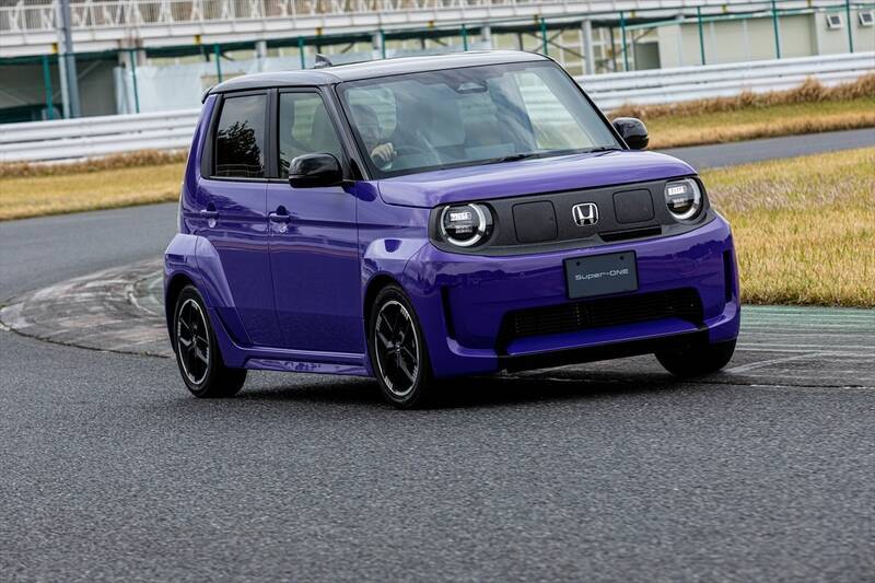 俺たちはこういうホンダを待っていた！ 軽EVベースの痛快ホットハッチ「Super-ONE」が楽しすぎた