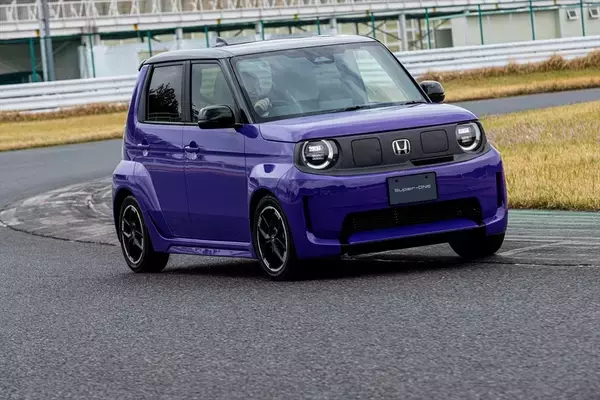 「俺たちはこういうホンダを待っていた！ 軽EVベースの痛快ホットハッチ「Super-ONE」が楽しすぎた」の画像