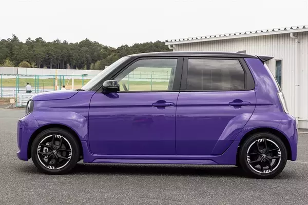 「俺たちはこういうホンダを待っていた！ 軽EVベースの痛快ホットハッチ「Super-ONE」が楽しすぎた」の画像