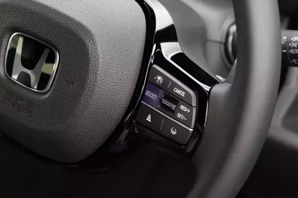 「俺たちはこういうホンダを待っていた！ 軽EVベースの痛快ホットハッチ「Super-ONE」が楽しすぎた」の画像