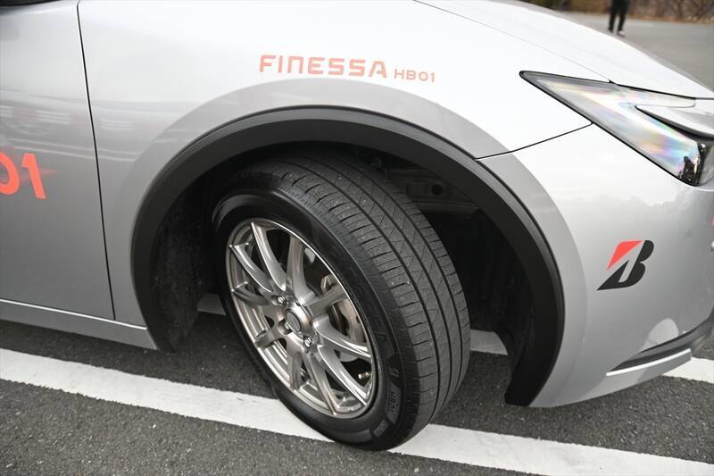 ブリヂストンから「アレンザLX200」と「フィネッサHB01」の新世代タイヤが登場！