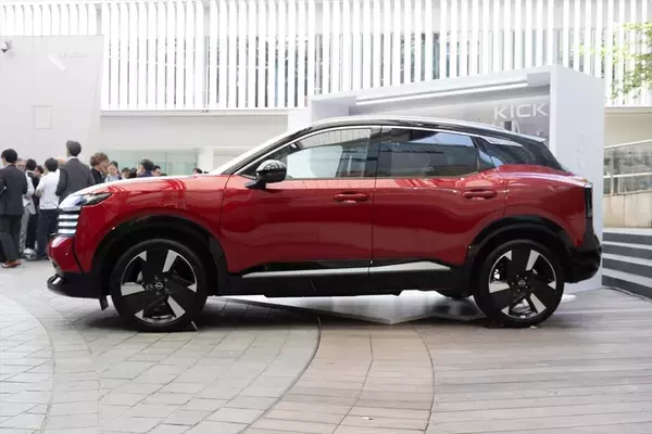 「【価格破壊!?】299万円から狙える日産の新型キックス、第3世代e-POWERを初搭載で走りも燃費も進化！」の画像