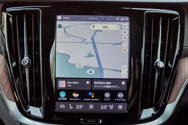 「日本で10番目に売れている輸入車がスウェーデンのボルボ「V60」って知ってた？」の画像