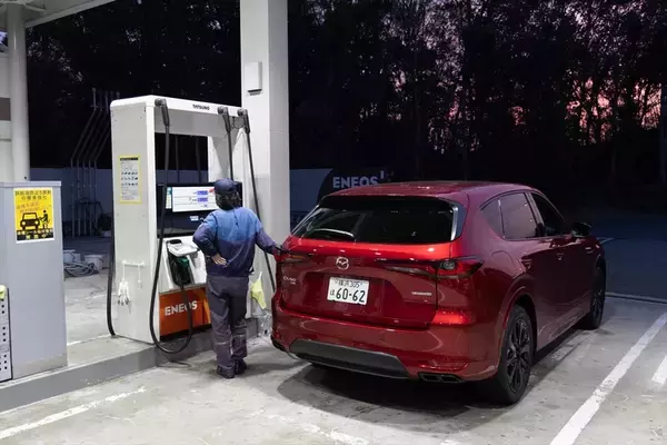 「超低燃費のディーゼルか、静粛性とAC電源のPHEVか。マツダ「CX-60」で1200km走って見えた選び方の正解」の画像