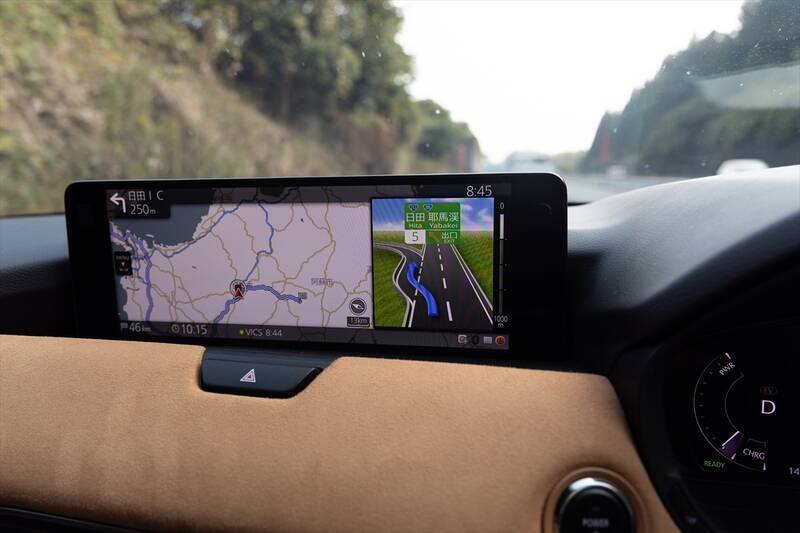 超低燃費のディーゼルか、静粛性とAC電源のPHEVか。マツダ「CX-60」で1200km走って見えた選び方の正解