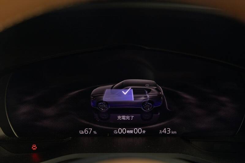 超低燃費のディーゼルか、静粛性とAC電源のPHEVか。マツダ「CX-60」で1200km走って見えた選び方の正解
