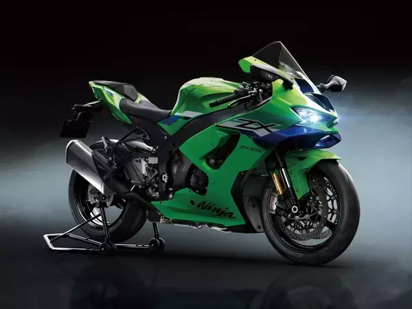 「みんな大好き、カワサキNinjaの新型「ZX-10R／ZX-10RR」国内発売へ！ 大きなウイングレットが迫力満点！」の画像