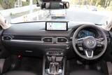 「新型もいいけどマツダのSUV「CX-5 ブラックセレクション」は300万円台で手に入る高コスパモデル」の画像8