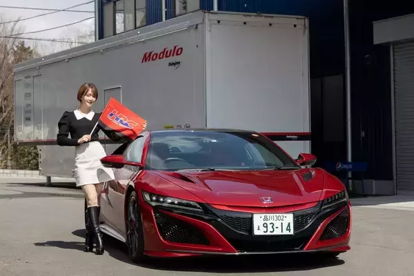 クルマは乗らなきゃわからない！ HondaのRQがNSXに乗ってお勉強