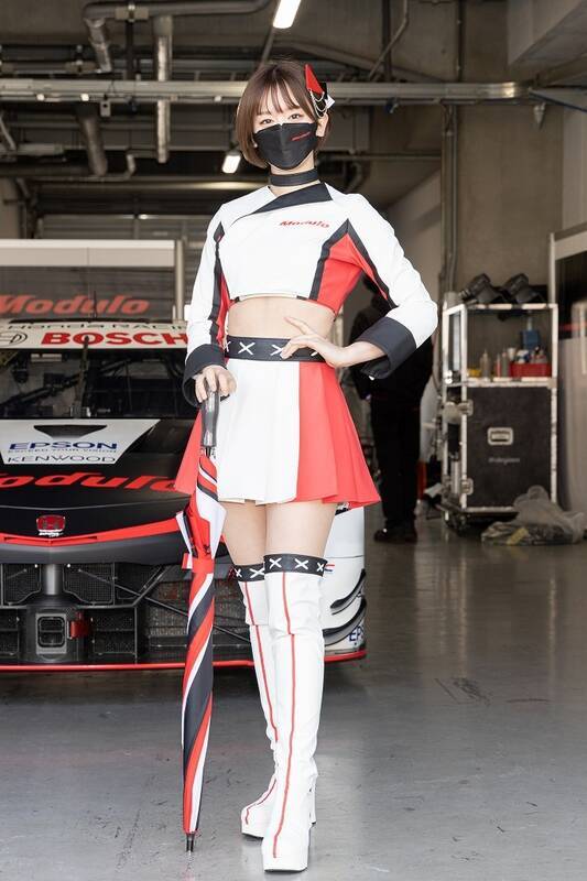 SUPER GTの激闘の裏では!? Modulo Nakajima Racingのピットに密着取材