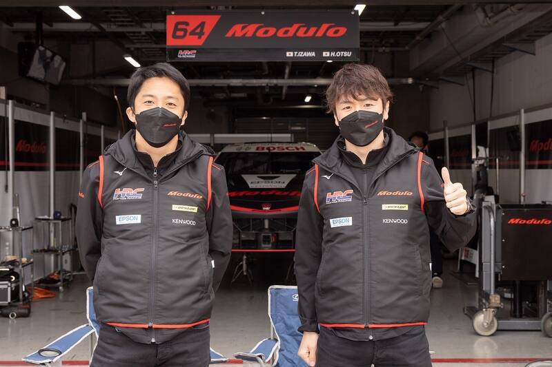 SUPER GTの激闘の裏では!? Modulo Nakajima Racingのピットに密着取材