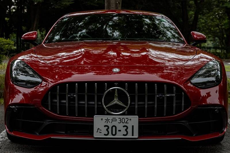 ポルシェ 911を凌駕？ 「Mercedes-AMG GT43」は後席と大容量荷室を持つ速くて実用的なスポーツカー