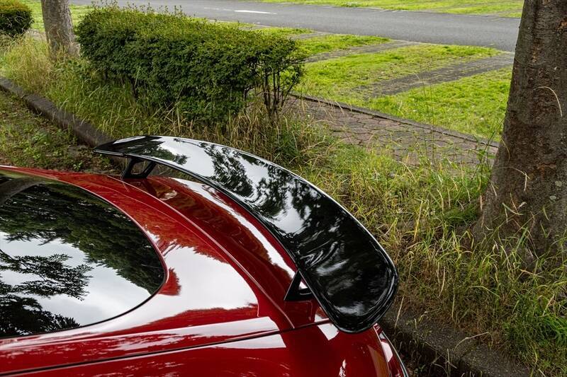 ポルシェ 911を凌駕？ 「Mercedes-AMG GT43」は後席と大容量荷室を持つ速くて実用的なスポーツカー