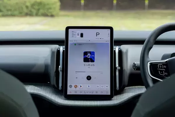 「ボルボのEV「EX30クロスカントリー」は四輪駆動化しつつ乗り心地と加速が激変した」の画像