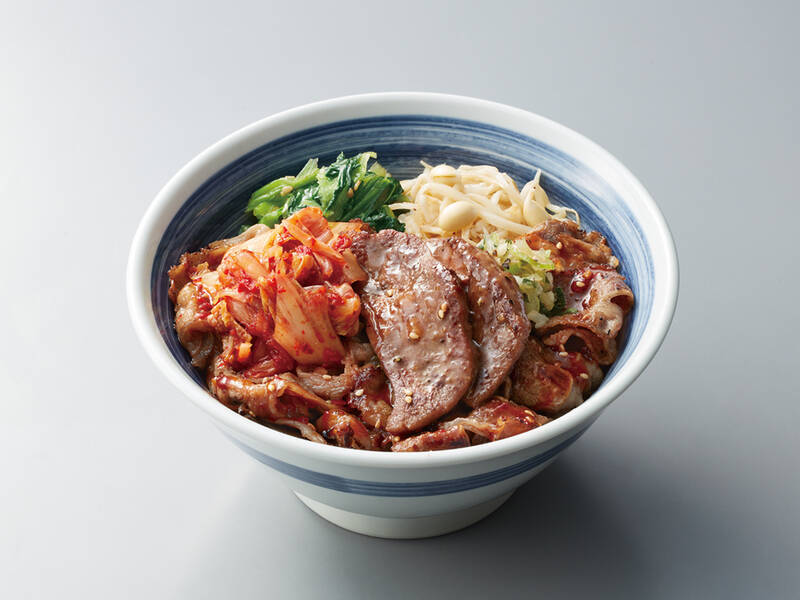 カルビ丼に牛タン2枚追加！価格そのままの「スペシャルカルビ丼」本日から