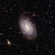 ユークリッド宇宙望遠鏡がとらえた渦巻銀河NGC 6744